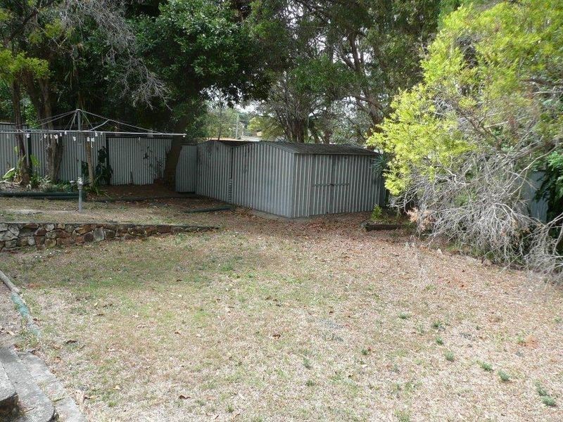 5 Deloraine Drive, Springwood QLD 4127