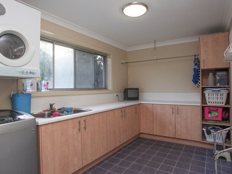 173 Dennis Road, Springwood QLD 4127