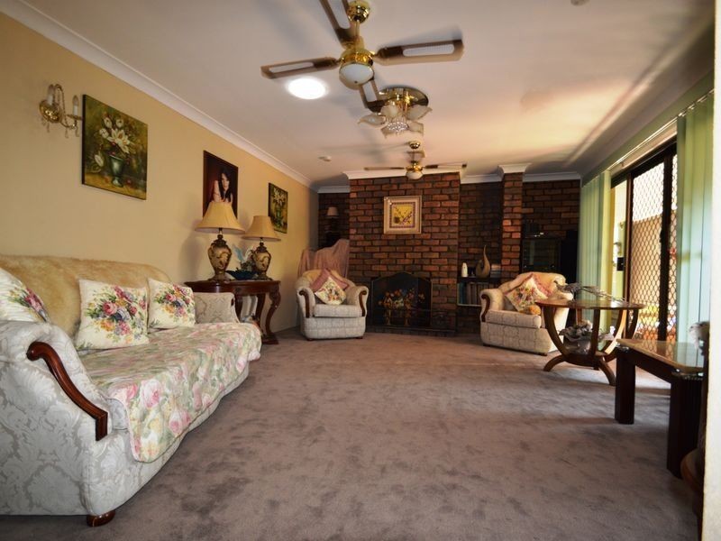 216 Plantain Road, Shailer Park QLD 4128