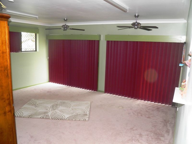 216 Plantain Road, Shailer Park QLD 4128