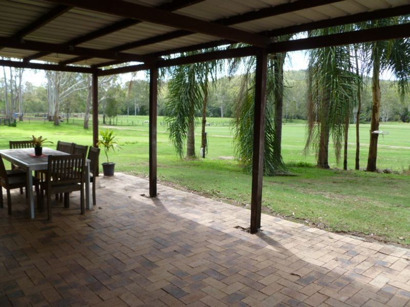 202 Boomerang Road, Tamborine QLD 4270