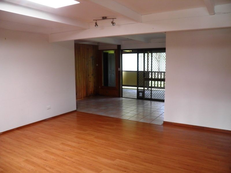 48 Brentwood Drive, Daisy Hill QLD 4127