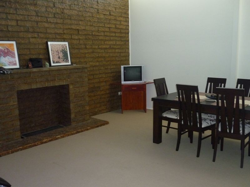 41 Barbaralla Drive, Springwood QLD 4127