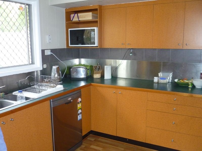 41 Barbaralla Drive, Springwood QLD 4127