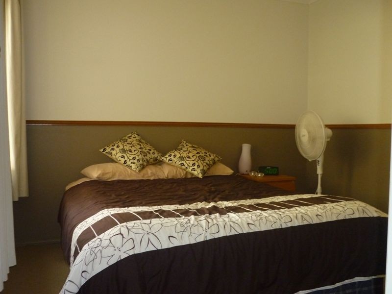 41 Barbaralla Drive, Springwood QLD 4127