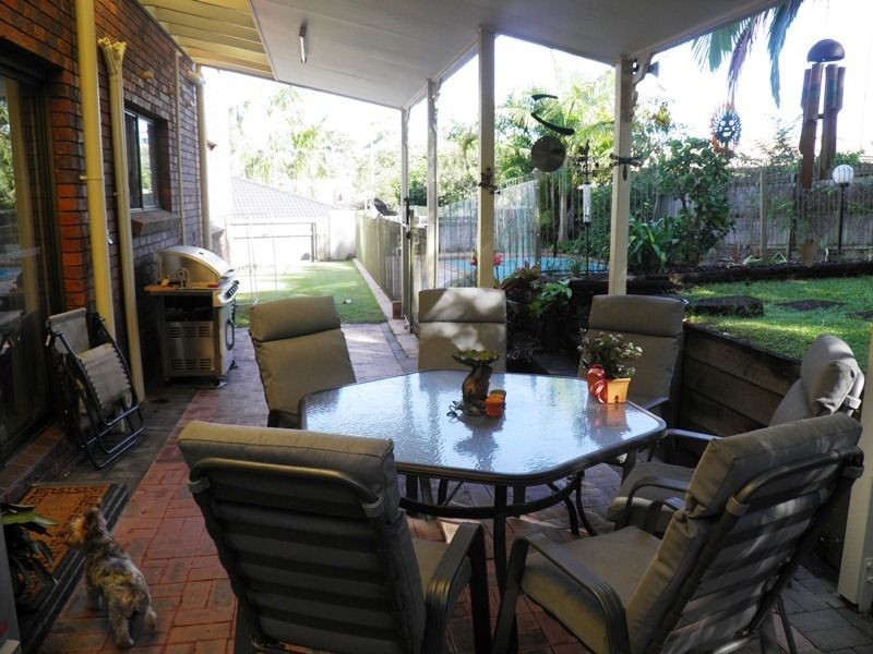 4 Gumtree Court, Springwood QLD 4127