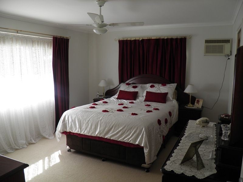 4 Gumtree Court, Springwood QLD 4127