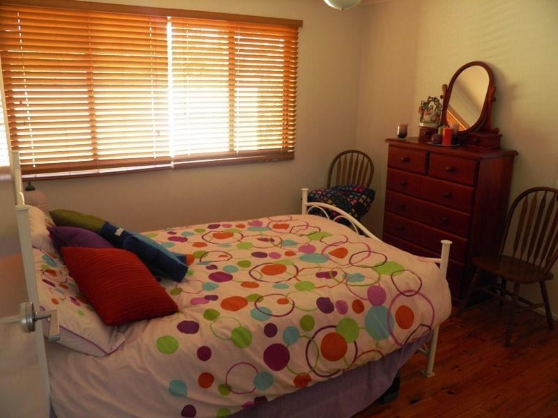 4 Gumtree Court, Springwood QLD 4127