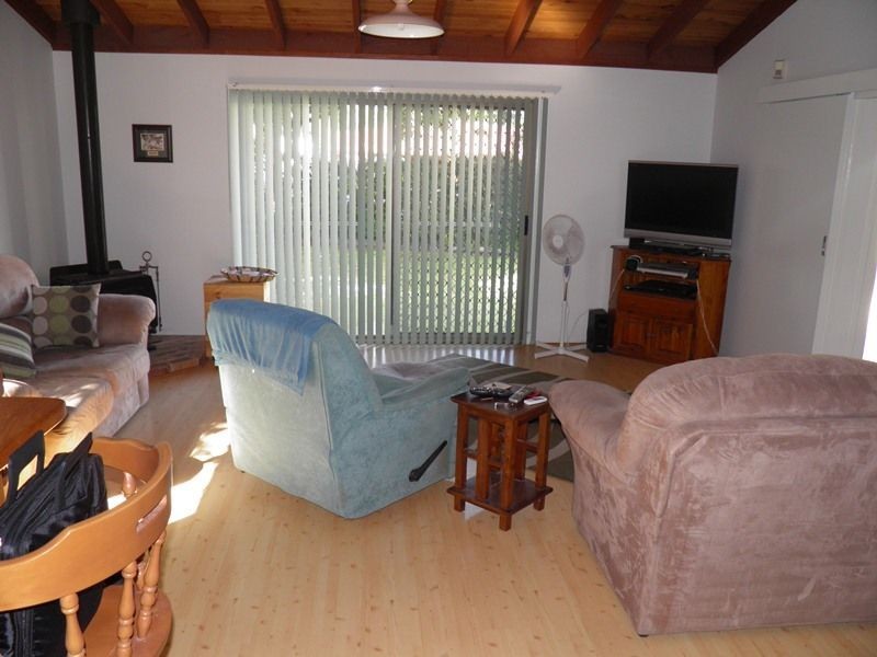 4 Gumtree Court, Springwood QLD 4127