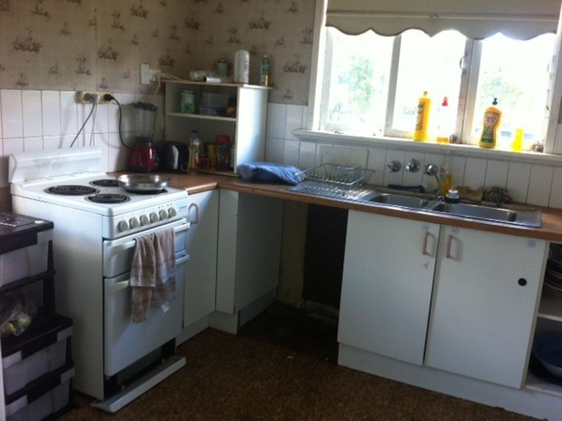 30 Paradise Road, Slacks Creek QLD 4127