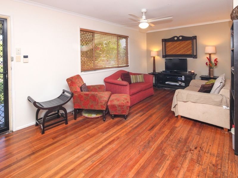 15 Wunburra Street, Waterford West QLD 4133