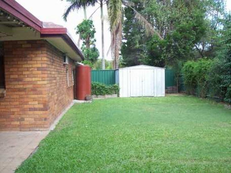 56 Springfield Cres, Daisy Hill QLD 4127