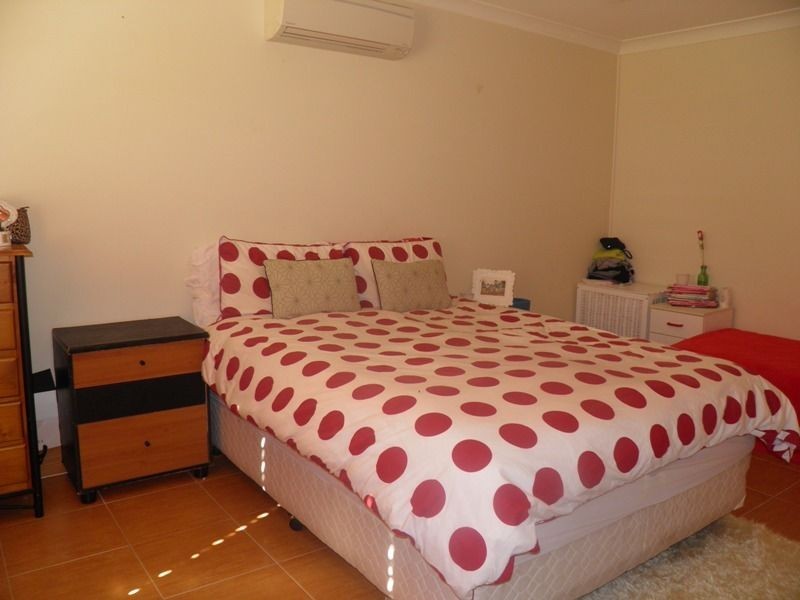 3 Evenwood Street, Daisy Hill QLD 4127