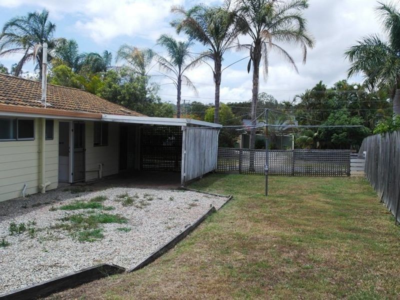 3 Village Drive, Daisy Hill QLD 4127