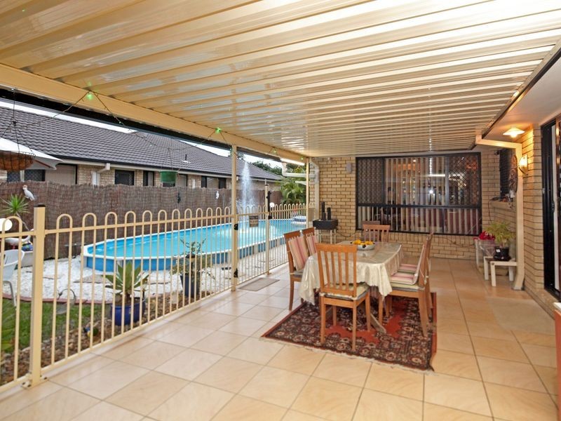 51 Lakeview Drive, Logan Reserve QLD 4133