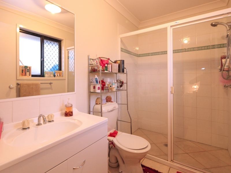51 Lakeview Drive, Logan Reserve QLD 4133