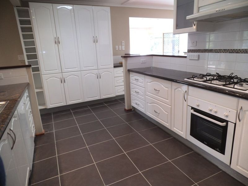 80 Lake Road, Slacks Creek QLD 4127