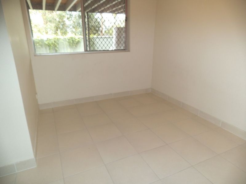 80 Lake Road, Slacks Creek QLD 4127