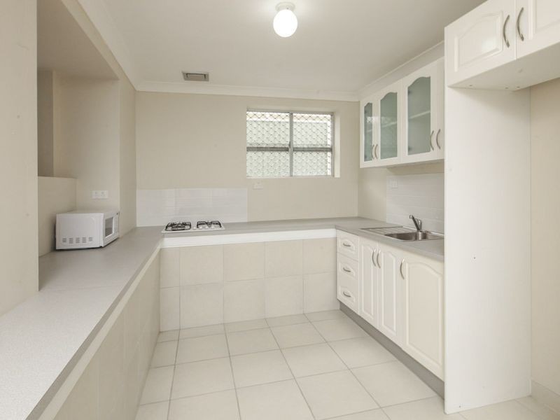 80 Lake Road, Slacks Creek QLD 4127