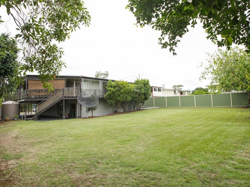 80 Lake Road, Slacks Creek QLD 4127