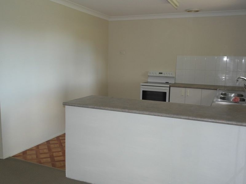 60 Peverell Street, Hillcrest QLD 4118