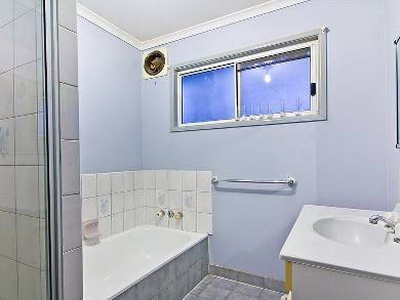 141 Fourth Avenue, Marsden QLD 4132