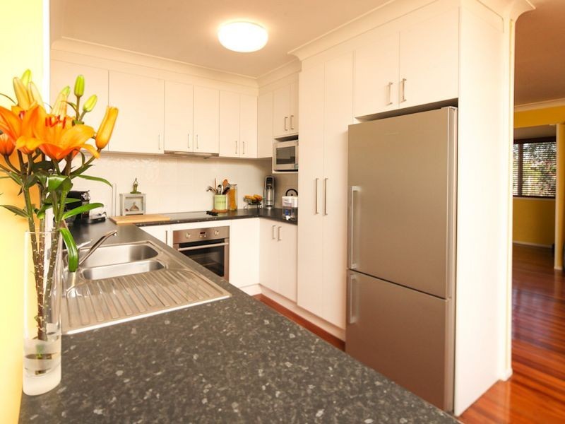 10 Lilac Street, Daisy Hill QLD 4127