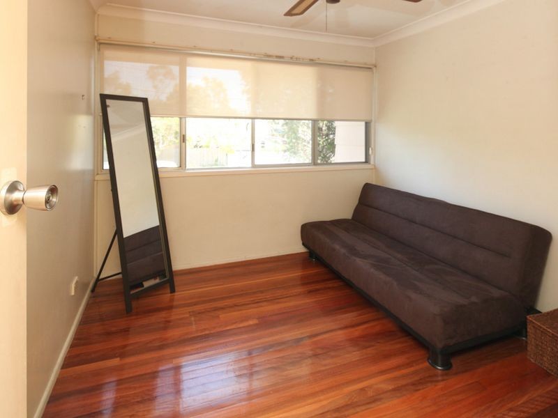 10 Lilac Street, Daisy Hill QLD 4127