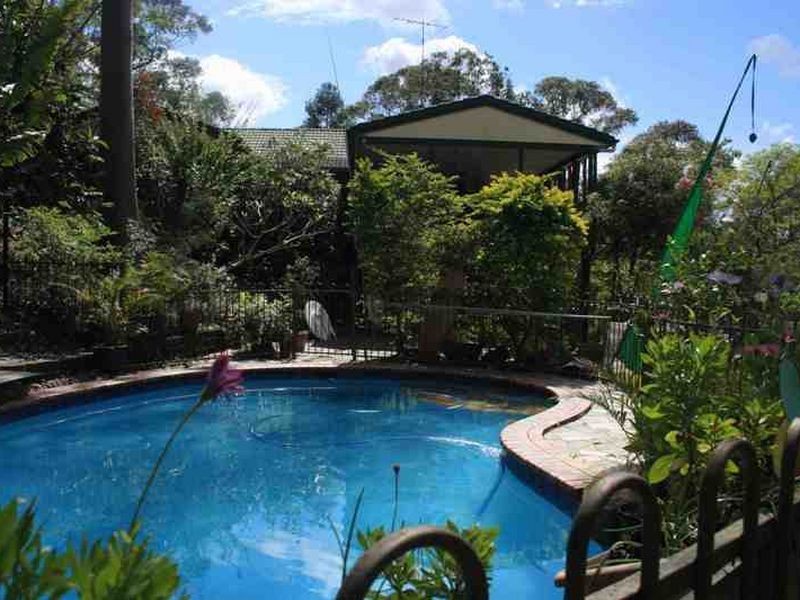 12 Trevallyan Drive, Daisy Hill QLD 4127