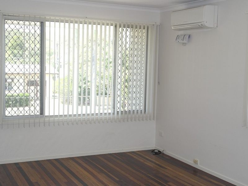 9 St Patrick Avenue, Kuraby QLD 4112