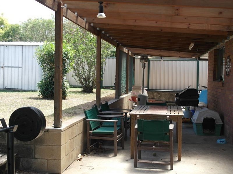 99 Estramina Road, Regents Park QLD 4118