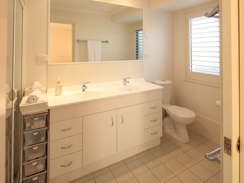 10 Greenhill Grove, Daisy Hill QLD 4127