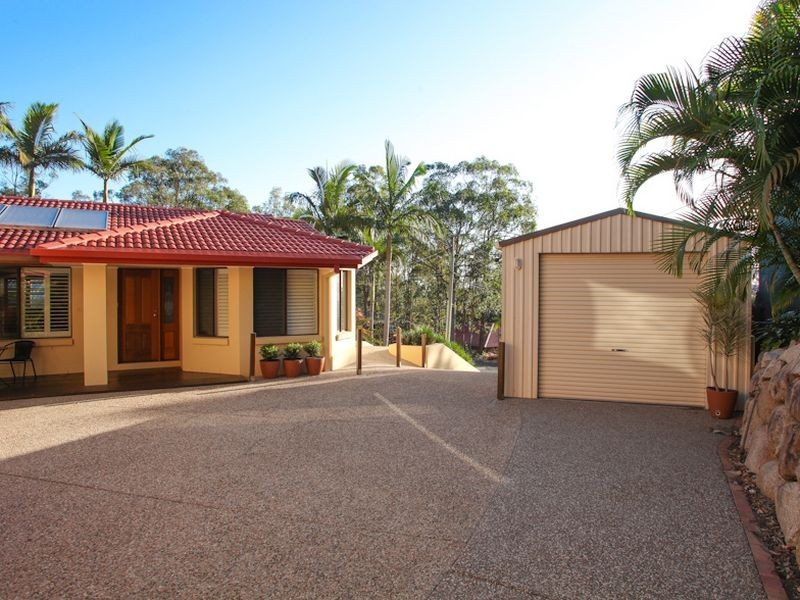 10 Greenhill Grove, Daisy Hill QLD 4127