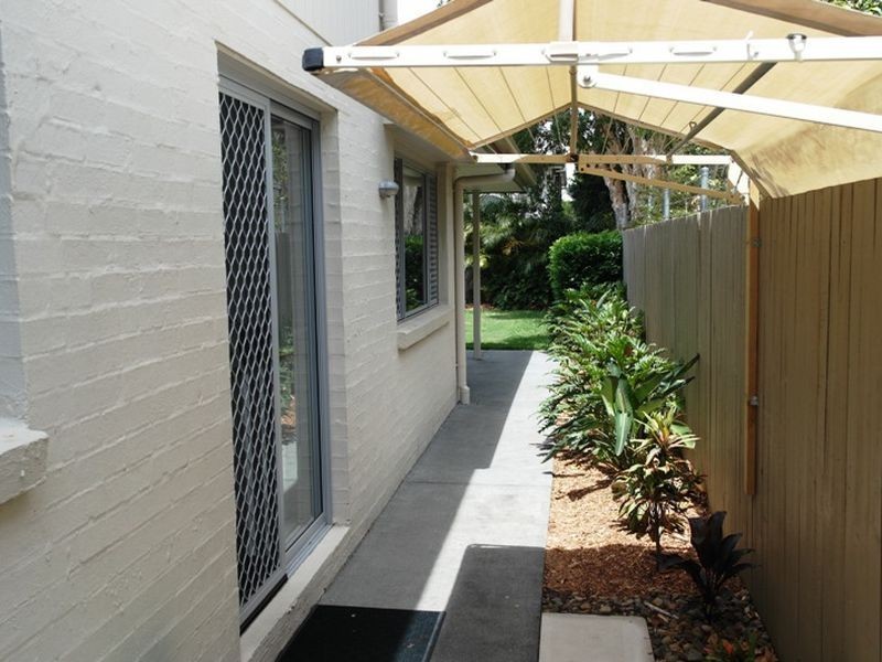 2/17 Tower Street, Springwood QLD 4127