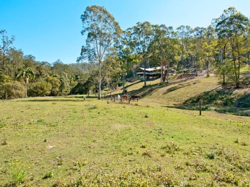 518 Cedar Creek Road, Alberton QLD 4207