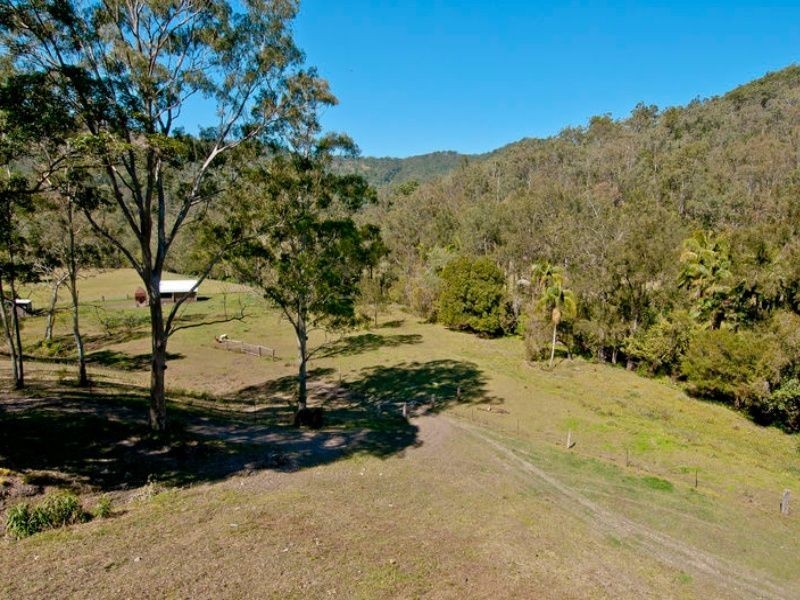 518 Cedar Creek Road, Alberton QLD 4207