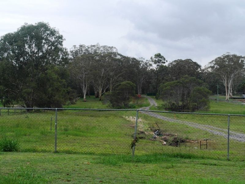 715 – 721 Chambers Flat Road, Chambers Flat QLD 4133