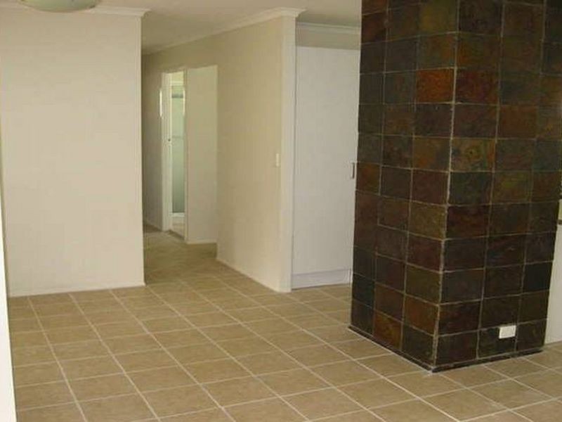 6 Karabil Street, Kingston QLD 4114