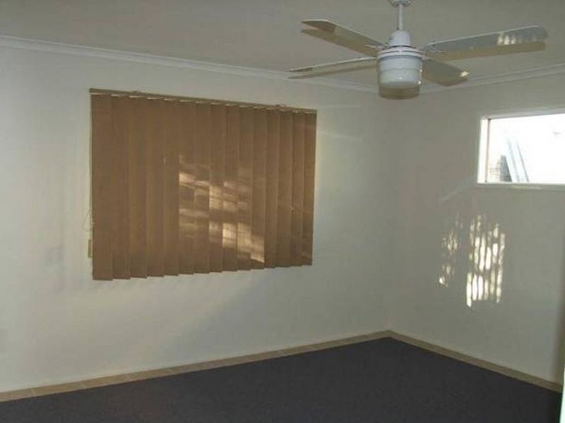 6 Karabil Street, Kingston QLD 4114