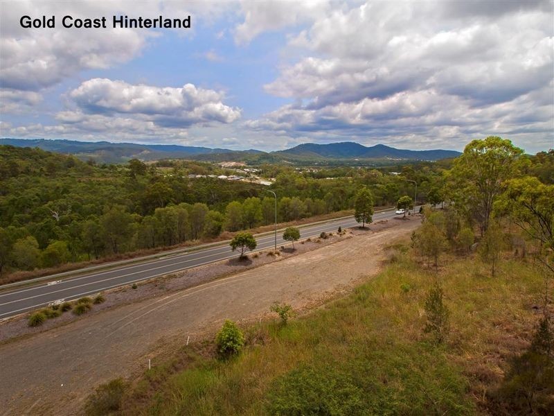 8 Bryna Parade, Oxenford QLD 4210