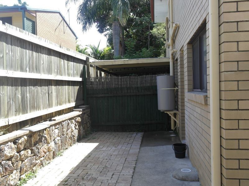 2/18 Old Chatswood Road, Daisy Hill QLD 4127