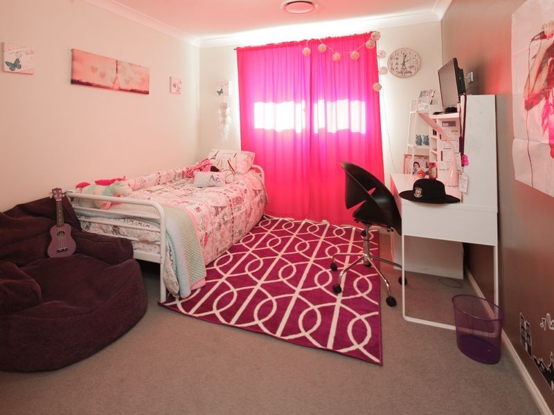 7 Ironbark Place, Heathwood QLD 4110