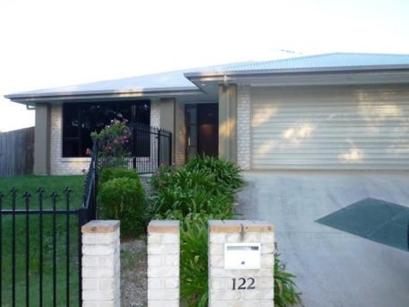 13 Innes Close, Parkinson QLD 4115