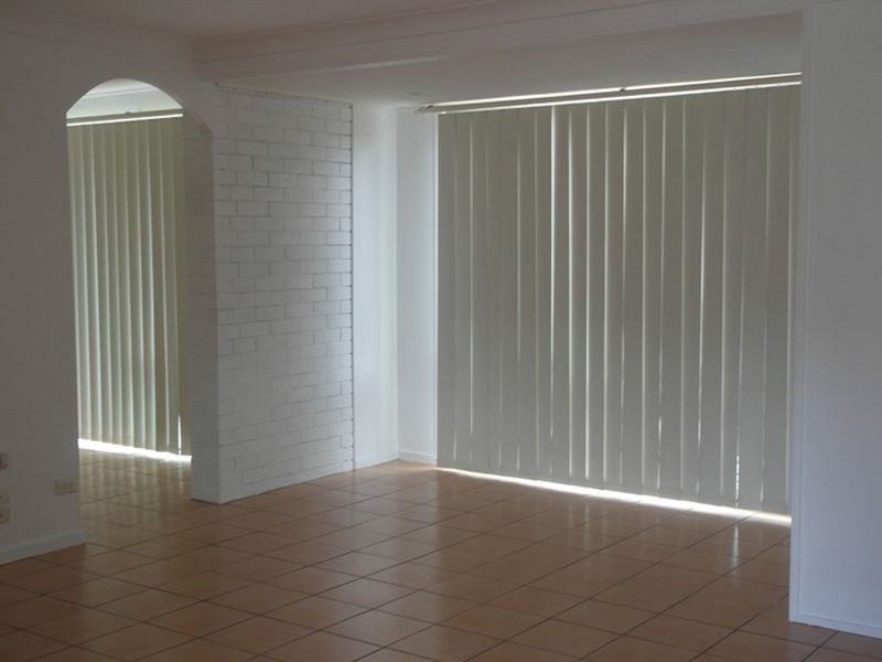 84 Cinderalla Drive, Springwood QLD 4127