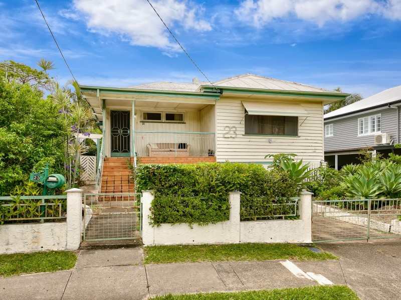 23 Buddina Street, Stafford QLD 4053