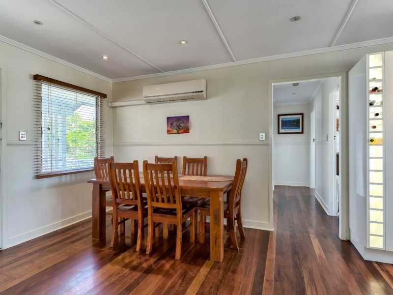 198 Appleby Road, Stafford Heights QLD 4053