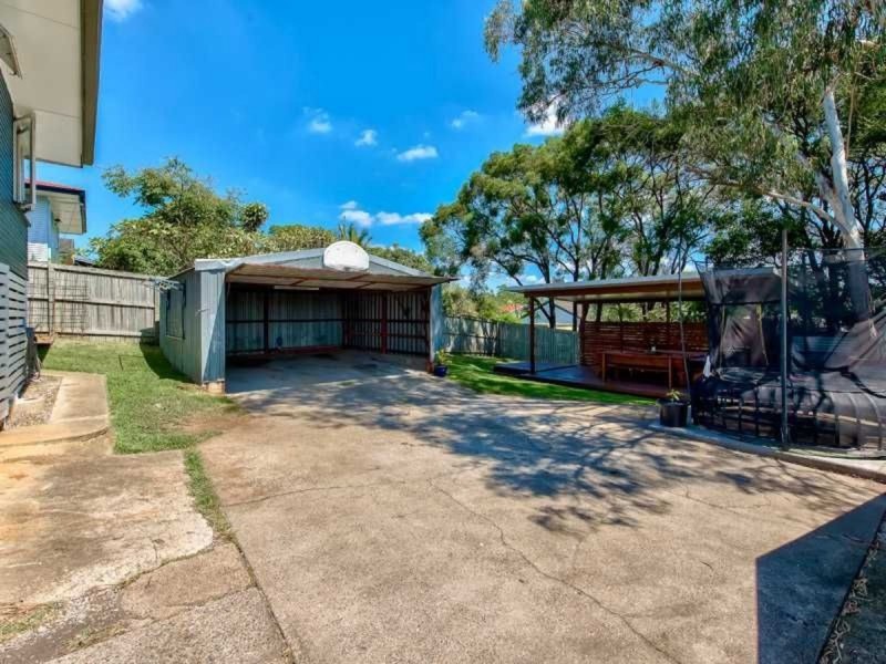 198 Appleby Road, Stafford Heights QLD 4053