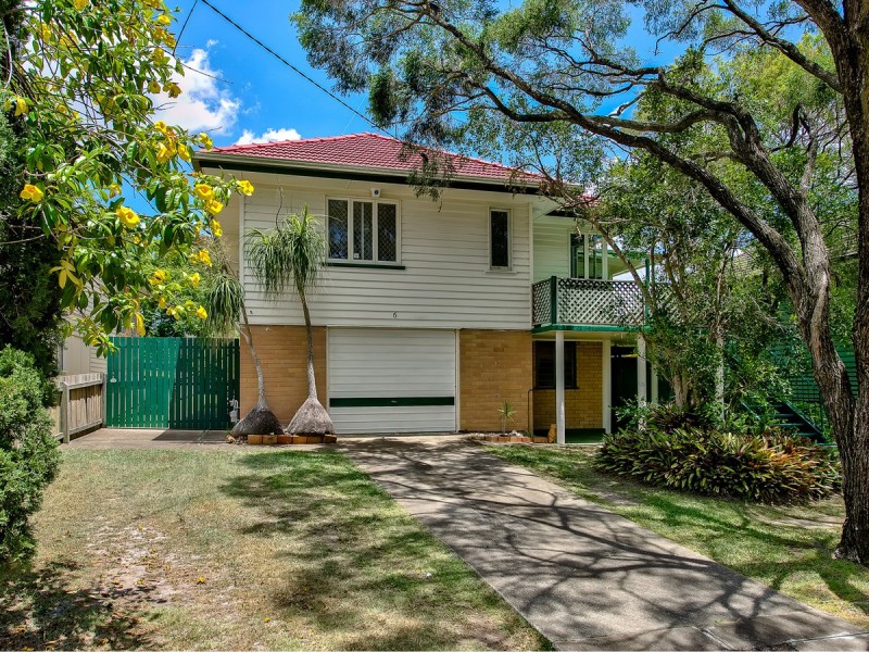 6 Kanangra Street, Stafford QLD 4053