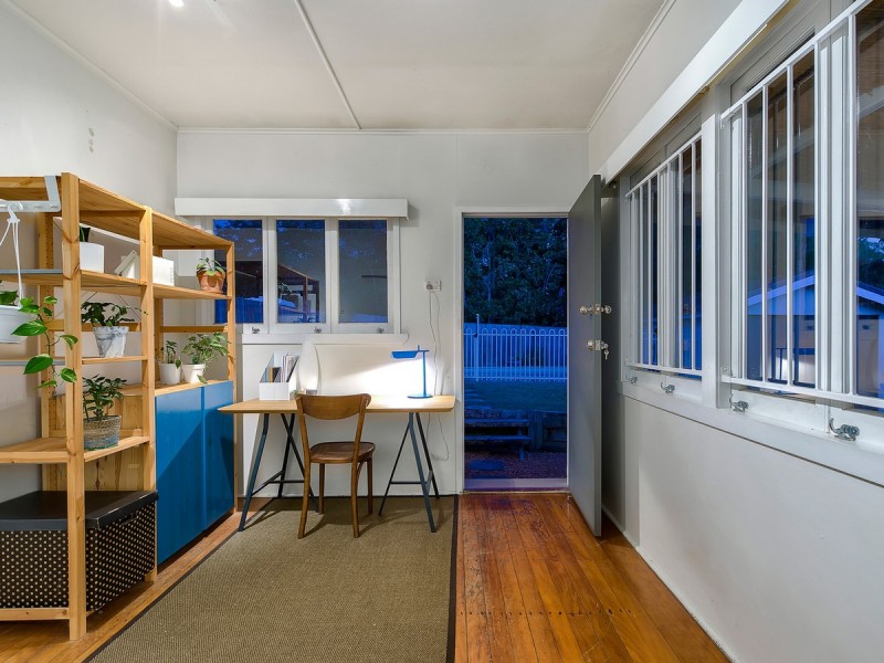 111 Appleby Road, Stafford QLD 4053