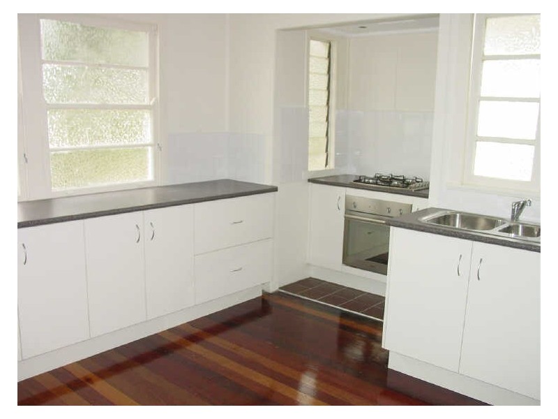 81 Kidgell St, Stafford QLD 4053